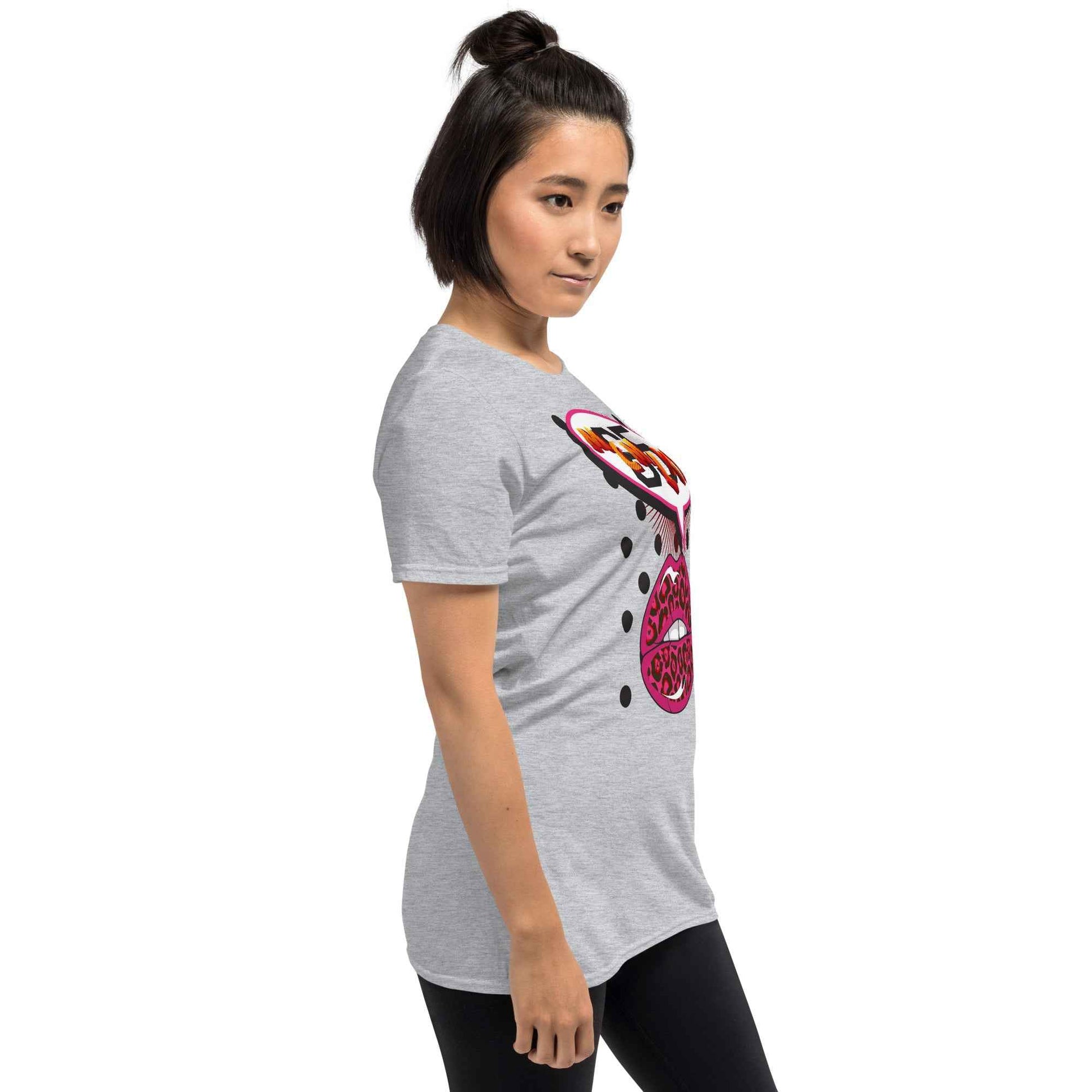 65 MCMLXV Women's Pop Art Lips Graphic T-Shirt