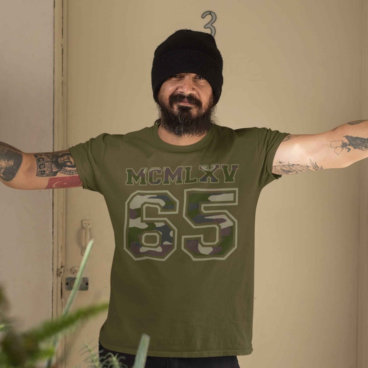 65 MCMLXV Men's Jungle Camouflage Varsity Logo Graphic T-Shirt