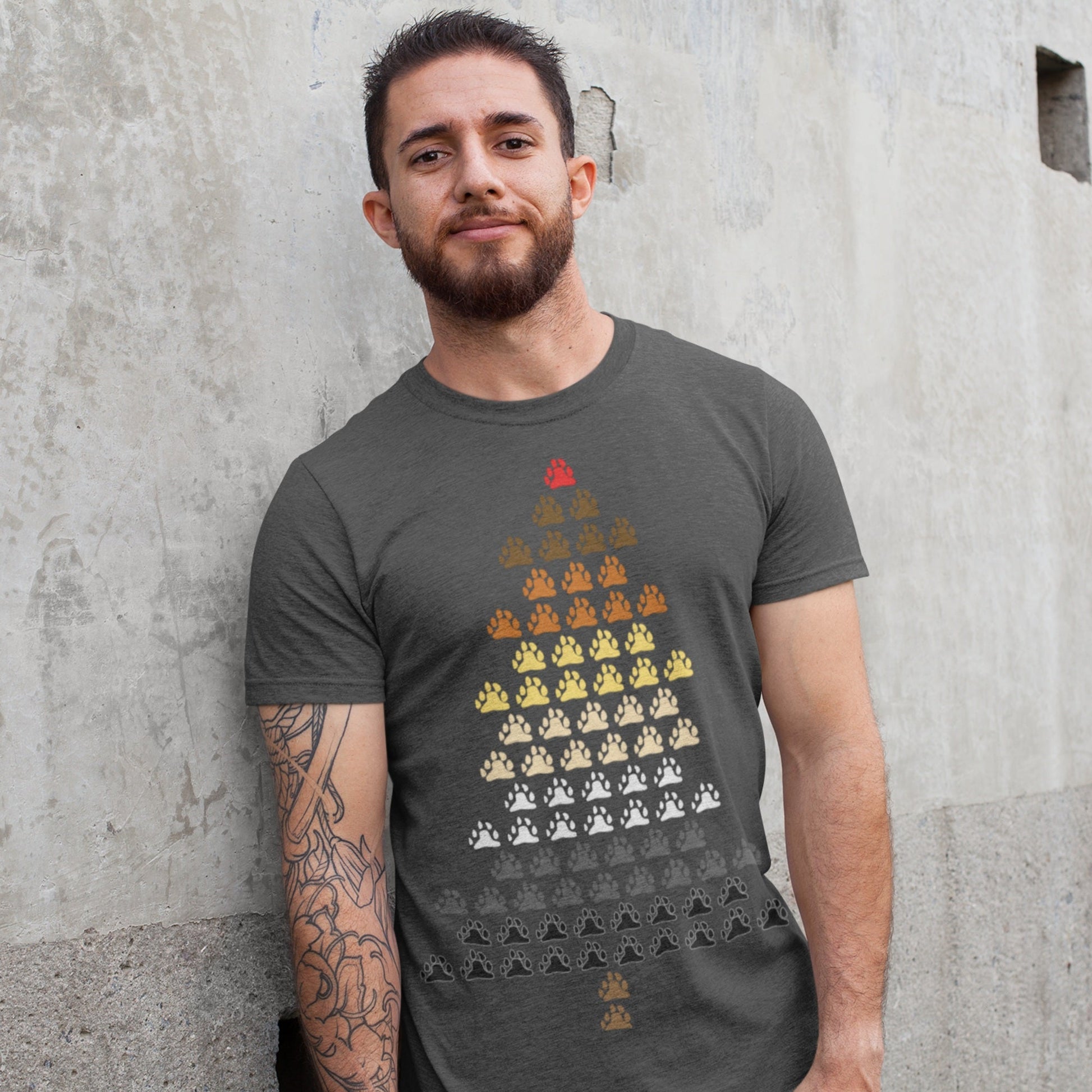 65 MCMLXV Men's LGBT Bear Pride Flag Christmas Tree Graphic T-Shirt - 65mcmlxv