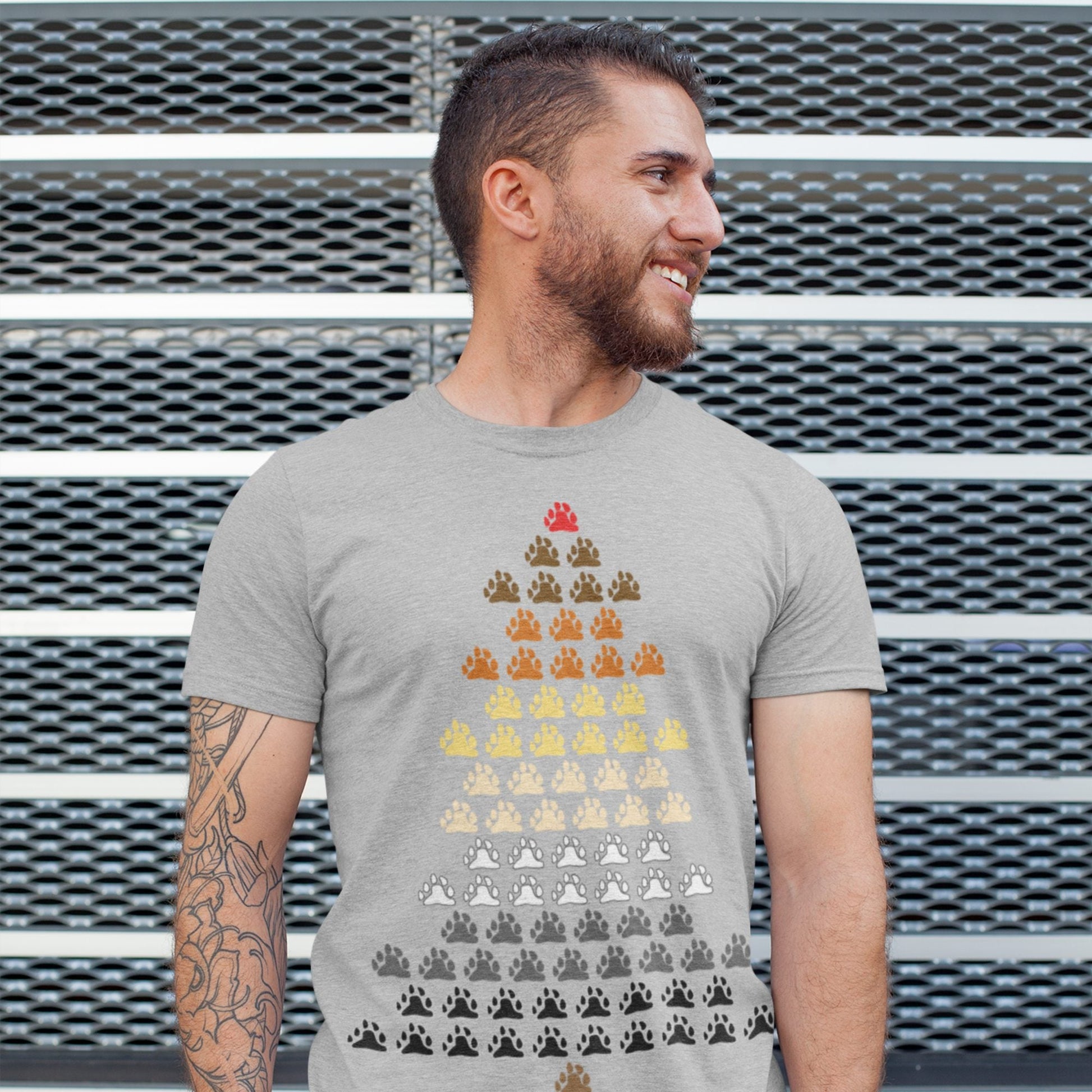 65 MCMLXV Men's LGBT Bear Pride Flag Christmas Tree Graphic T-Shirt - 65mcmlxv