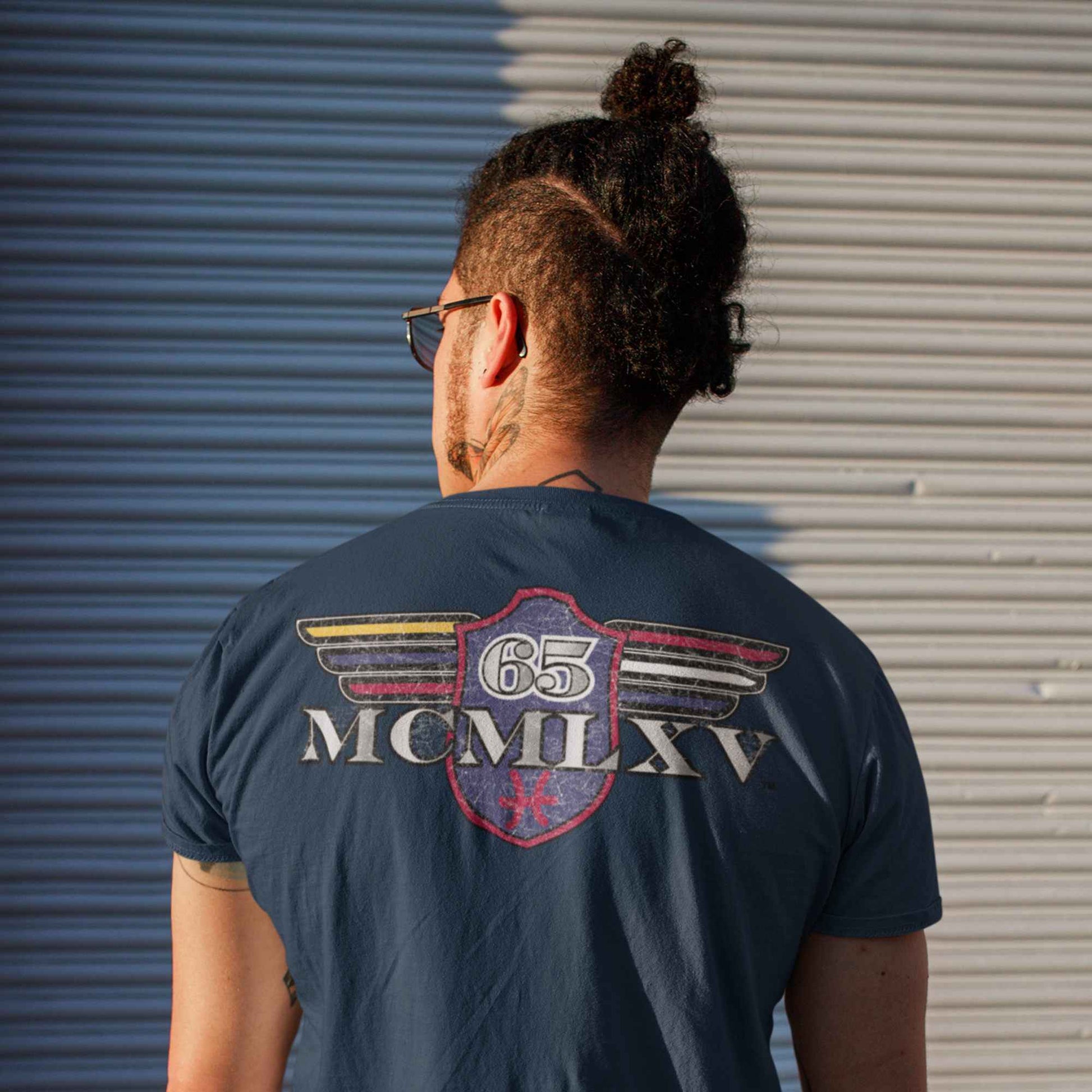 65 MCMLXV Men's Vintage Logo Graphic T-Shirt In Navy