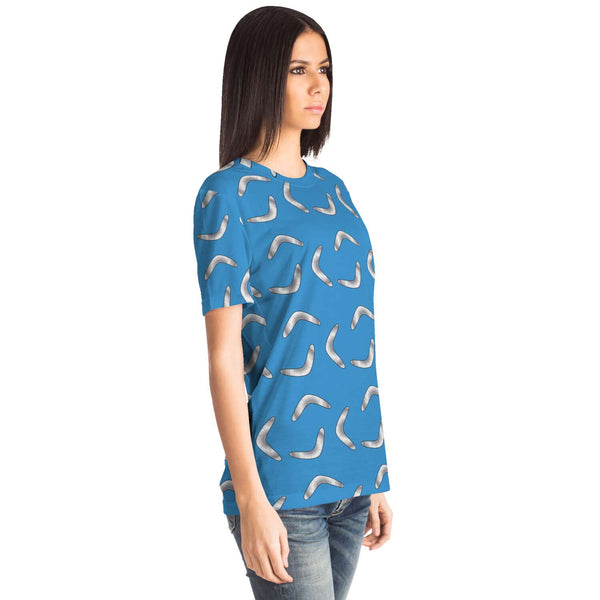 65 MCMLXV Unisex Cosplay Blue Boomerang Toss Print T-Shirt - 65mcmlxv