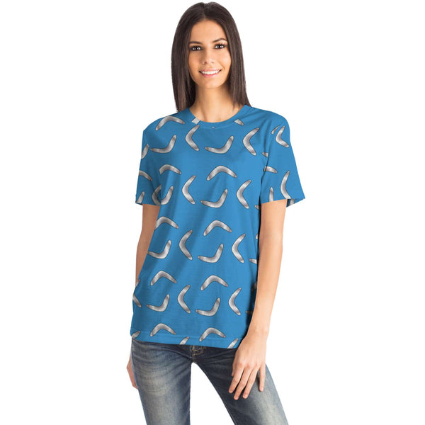 65 MCMLXV Unisex Cosplay Blue Boomerang Toss Print T-Shirt - 65mcmlxv